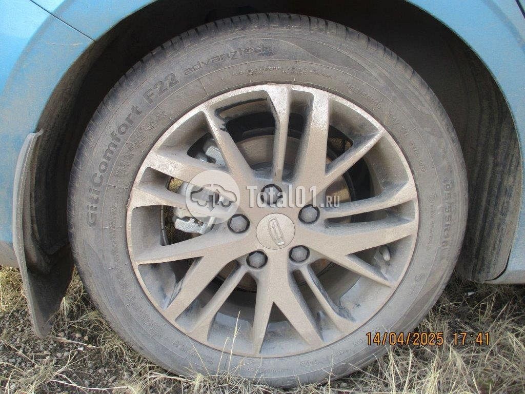 Фото Geely Emgrand 490