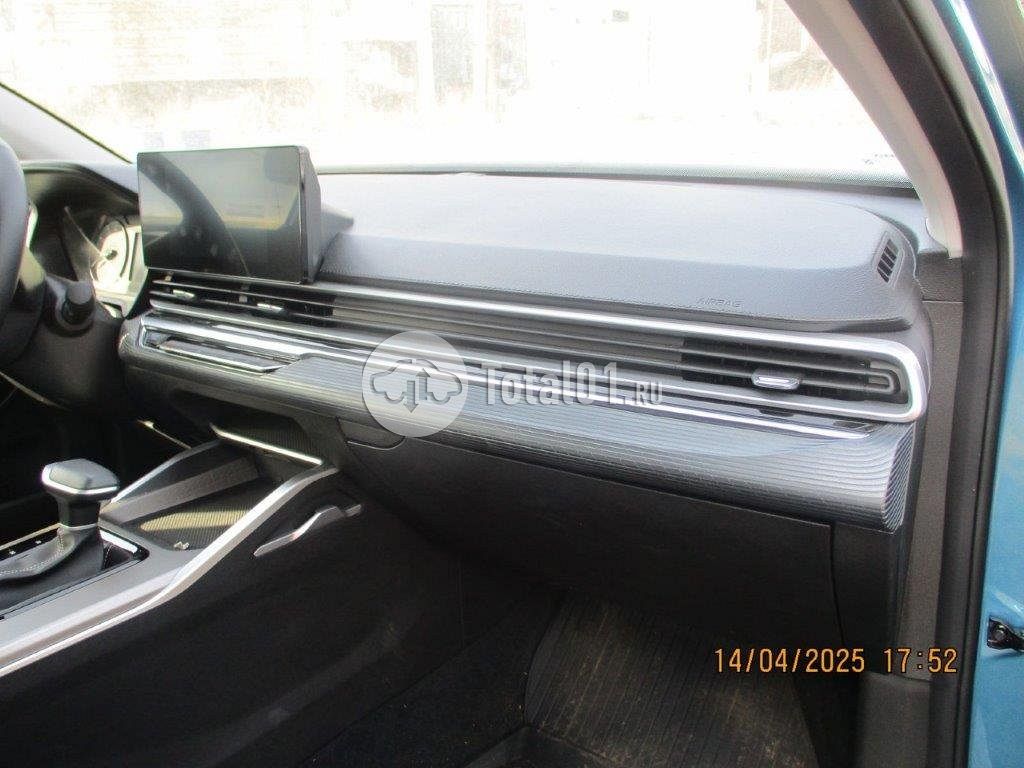 Фото Geely Emgrand 546