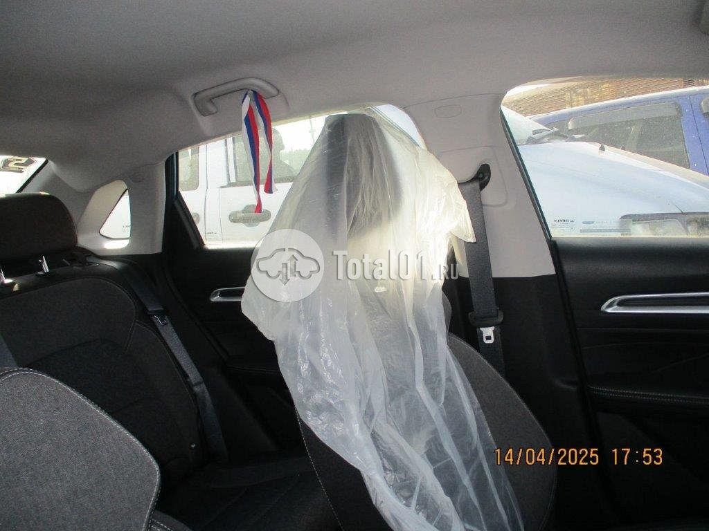 Фото Geely Emgrand 566