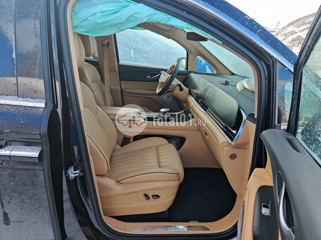 Фото Voyah Dreamer 8