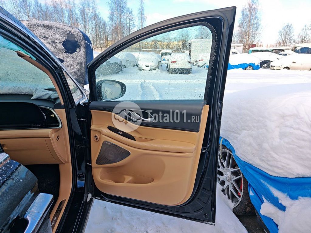 Фото Voyah Dreamer 234