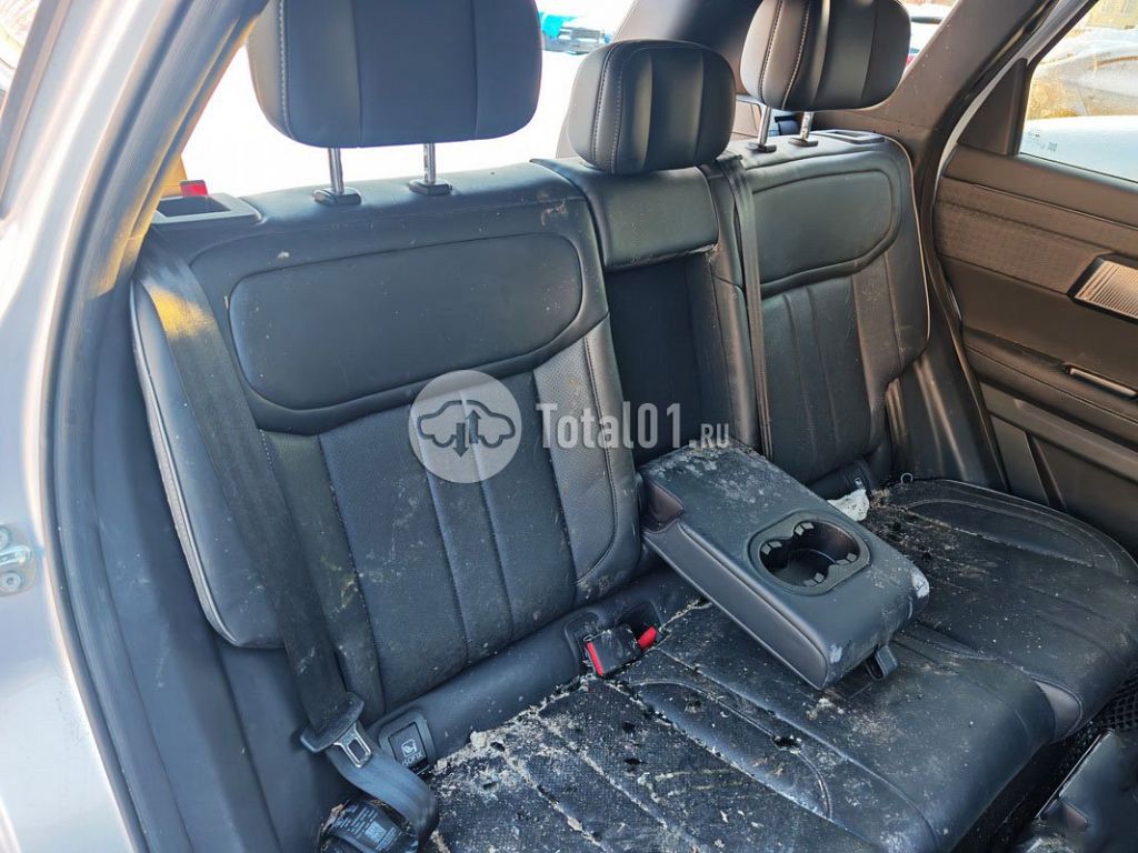 Фото Jaecoo J7 14