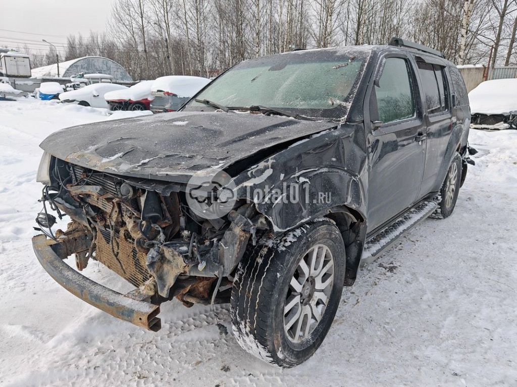 Фото Nissan Pathfinder 2