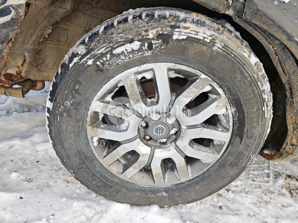 Фото Nissan Pathfinder 32