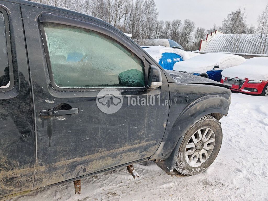 Фото Nissan Pathfinder 70