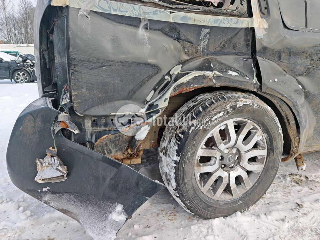 Фото Nissan Pathfinder 88