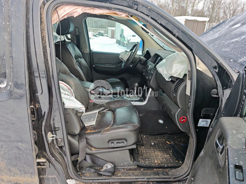 Фото Nissan Pathfinder 234