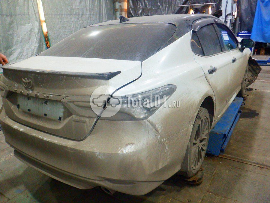 Фото Toyota Camry 14