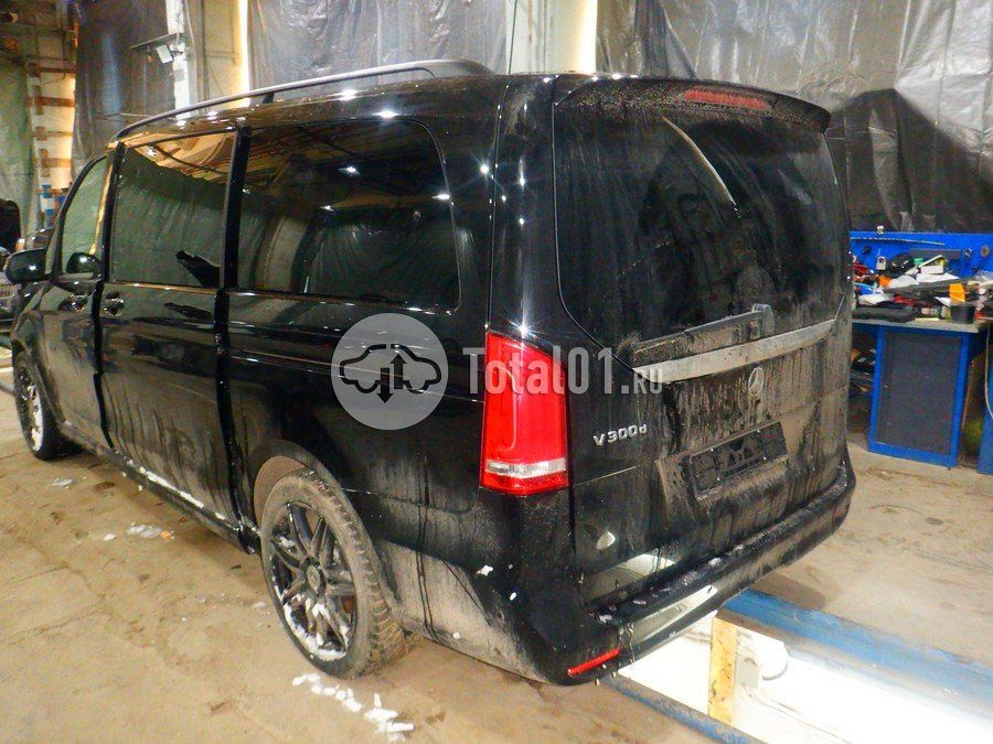 Фото Mercedes-Benz V-класс 16