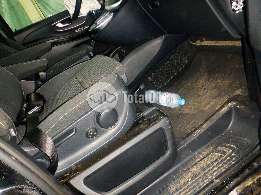 Фото Mercedes-Benz V-класс 22