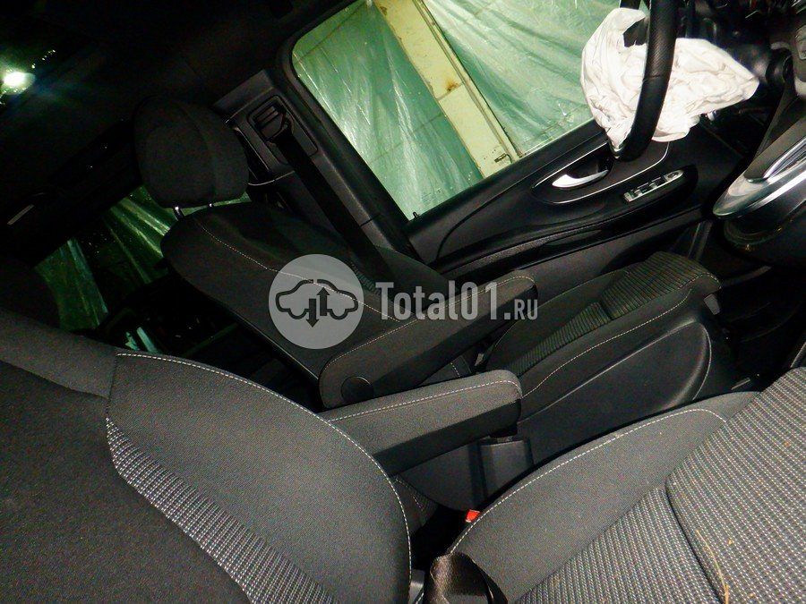 Фото Mercedes-Benz V-класс 34