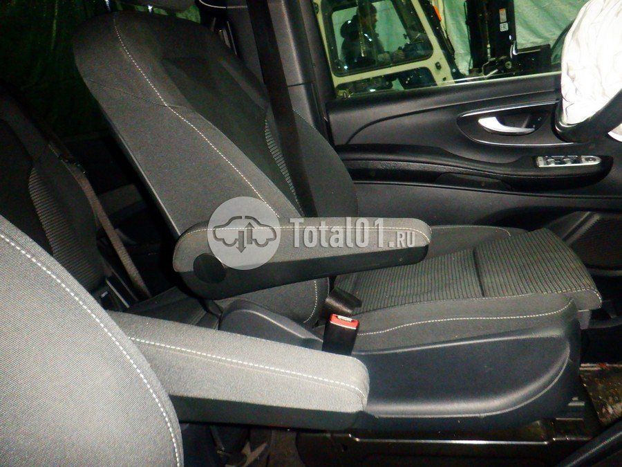 Фото Mercedes-Benz V-класс 46