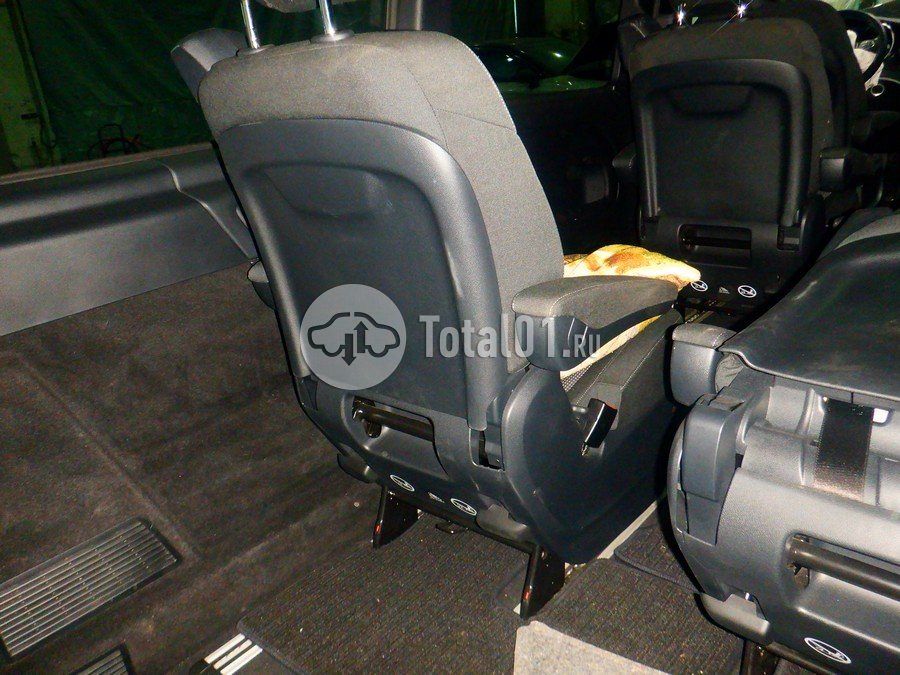 Фото Mercedes-Benz V-класс 82