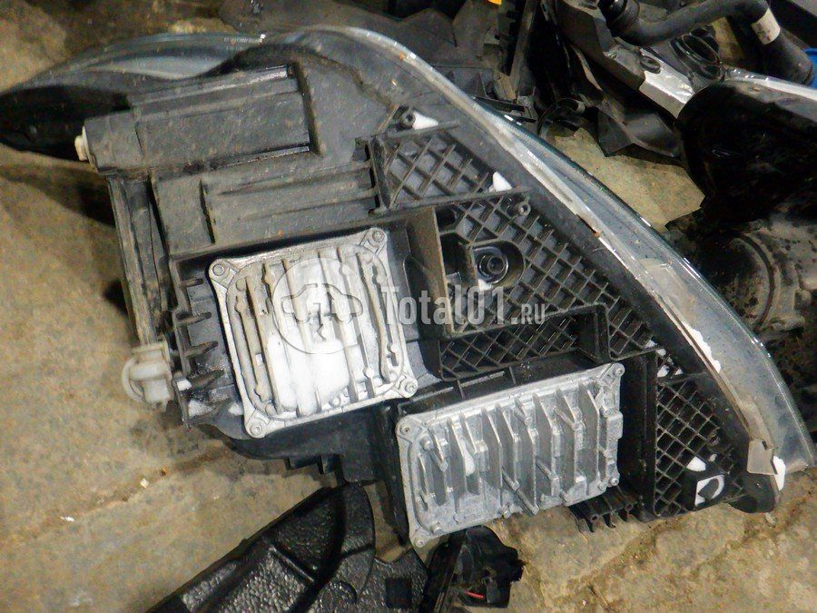 Фото Mercedes-Benz V-класс 352