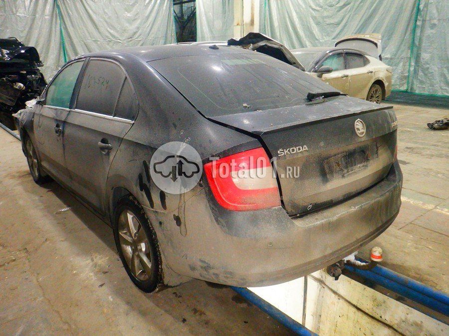 Фото Skoda Rapid 16