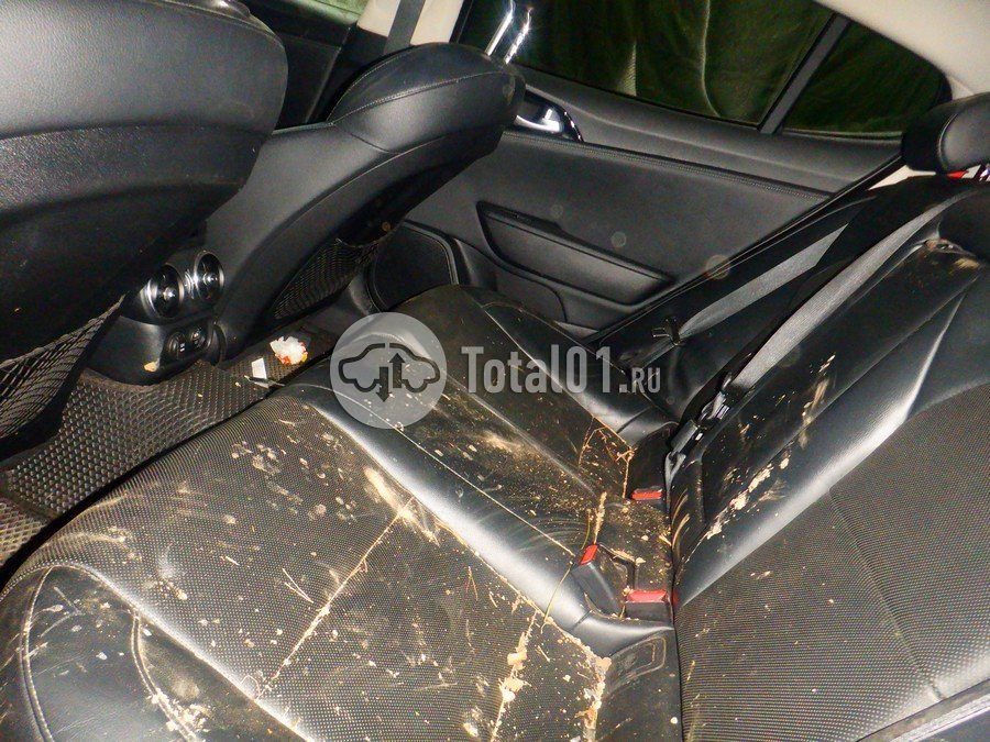 Фото KIA Stinger 62