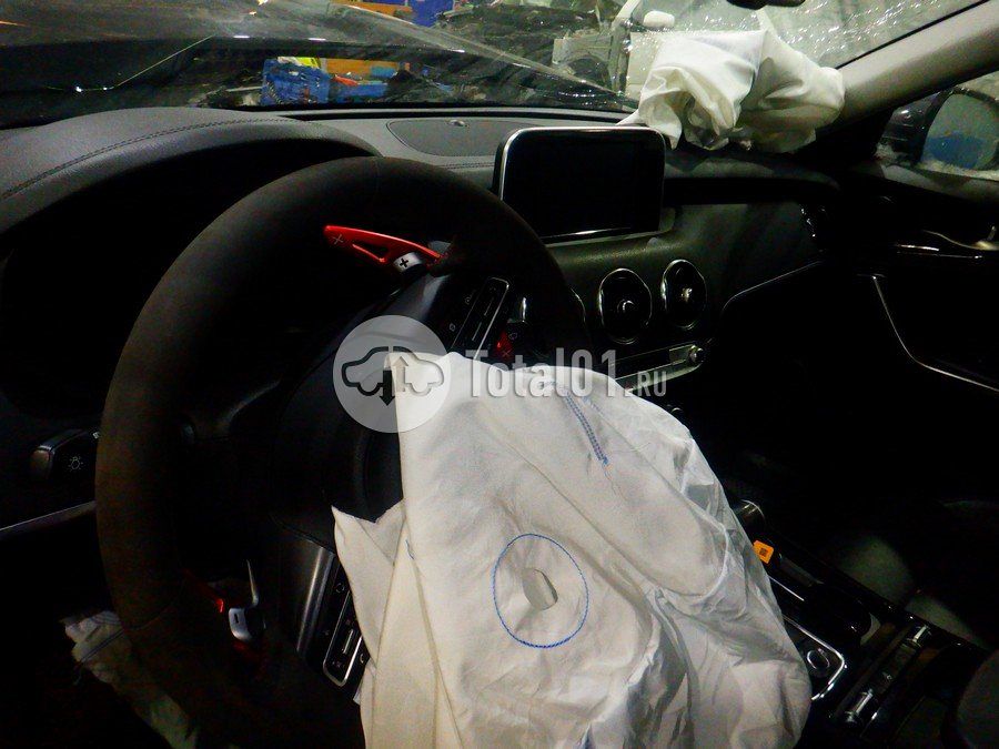 Фото KIA Stinger 74