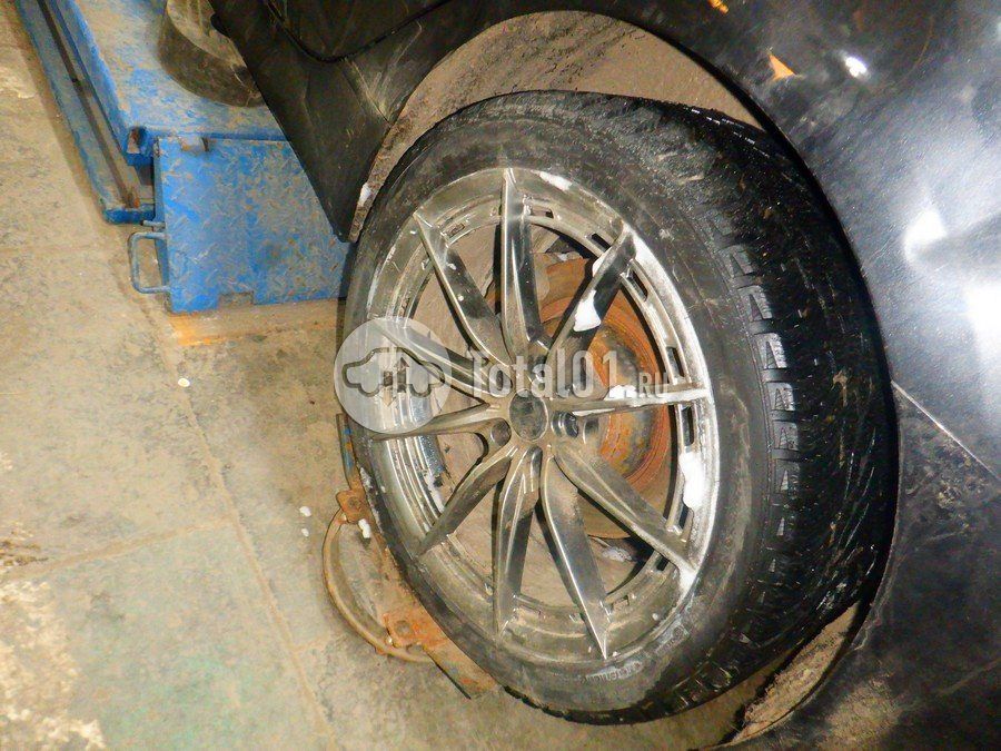 Фото KIA Stinger 136