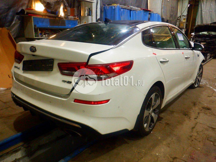 Фото KIA Optima 14