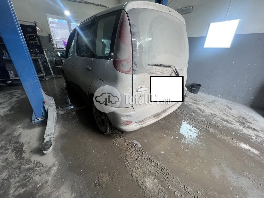 Фото Toyota Funcargo 6