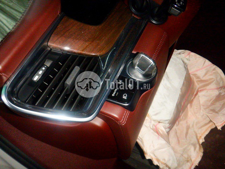 Фото Porsche Panamera 4S 86