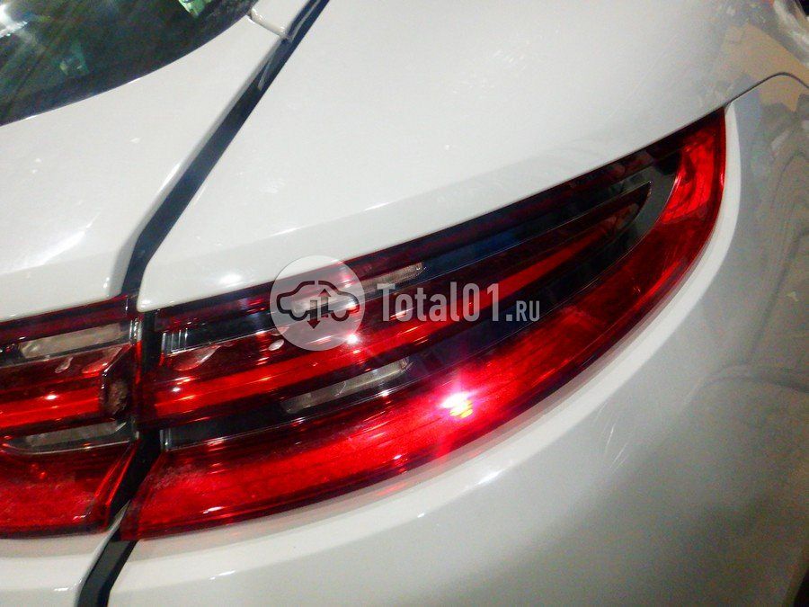 Фото Porsche Panamera 4S 184