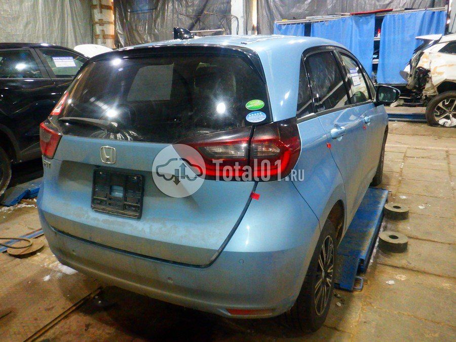 Фото Honda Fit 14