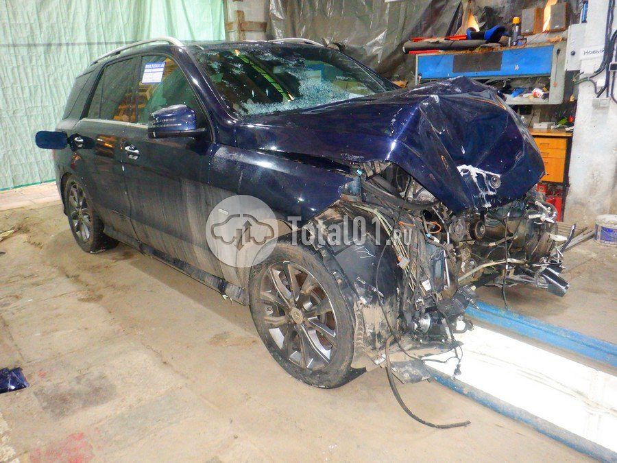 Фото Mercedes-Benz GLE 350D 8