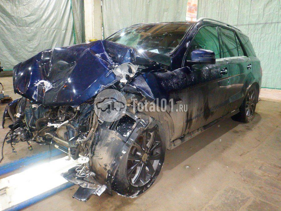 Фото Mercedes-Benz GLE 350D 12