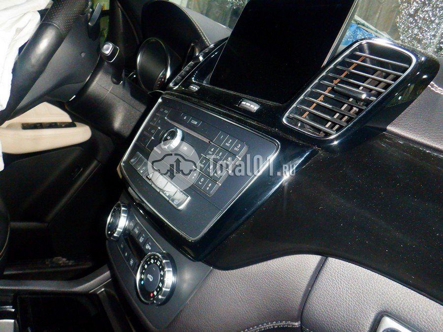 Фото Mercedes-Benz GLE 350D 36