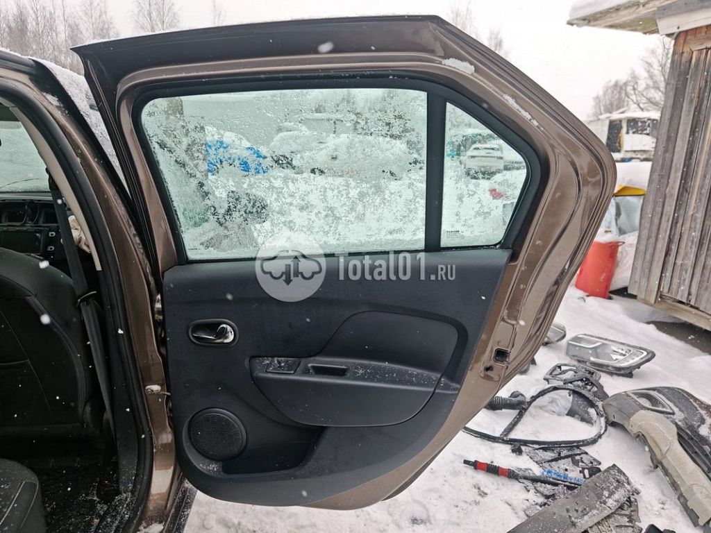 Фото Renault Logan 10