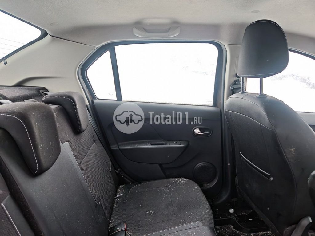 Фото Renault Logan 18