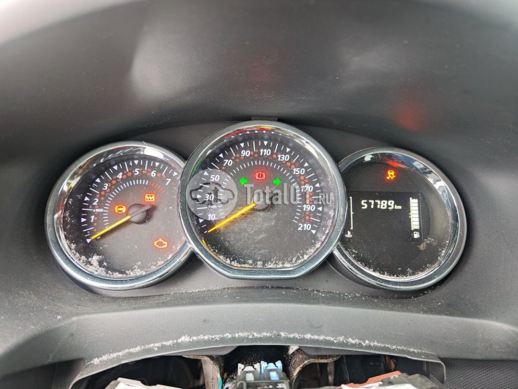 Фото Renault Logan 46