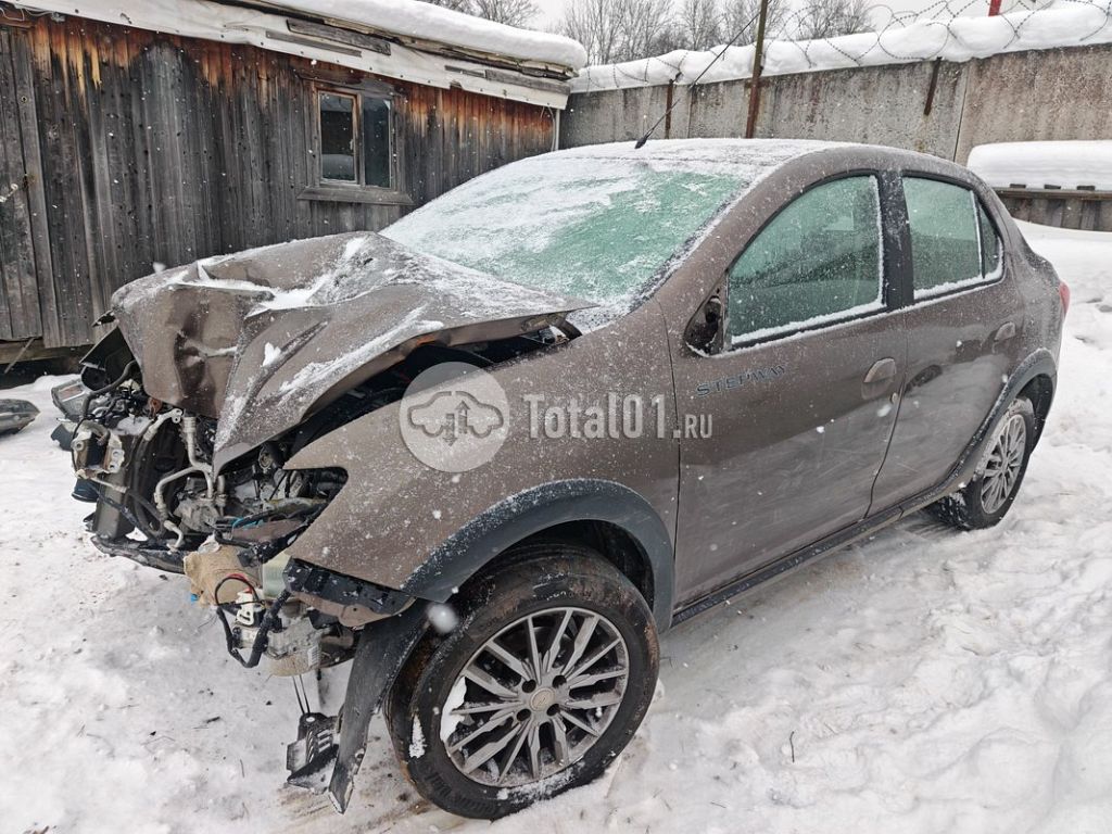 Фото Renault Logan 86
