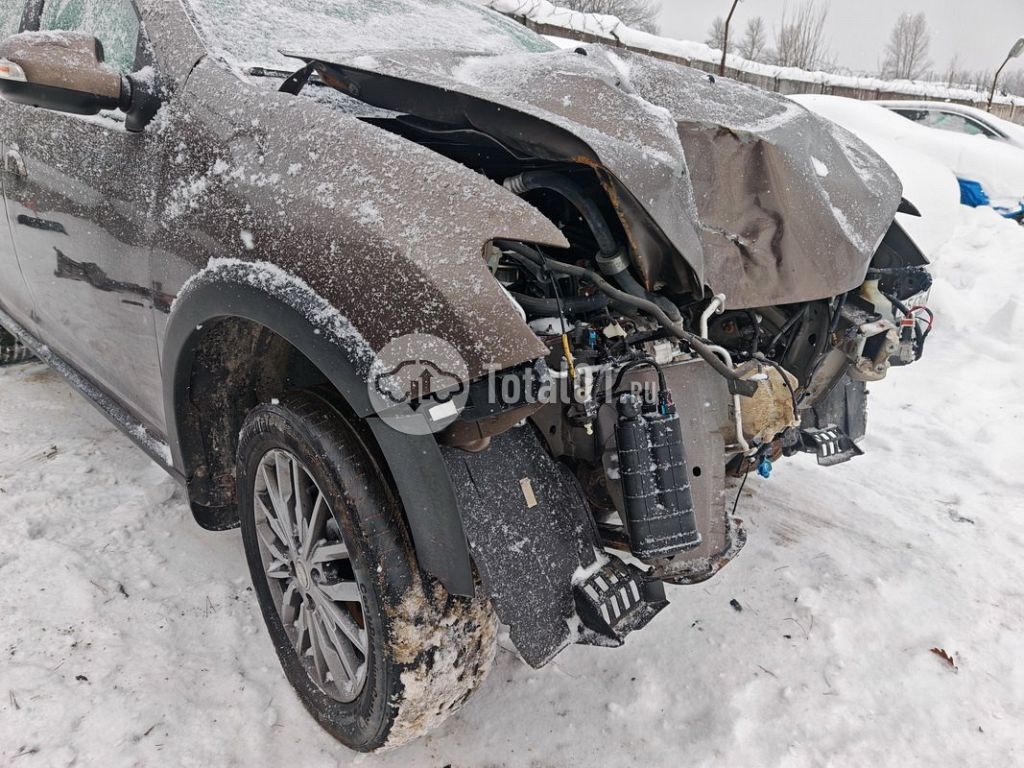 Фото Renault Logan 90