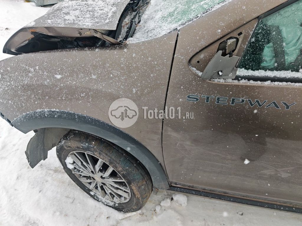 Фото Renault Logan 126