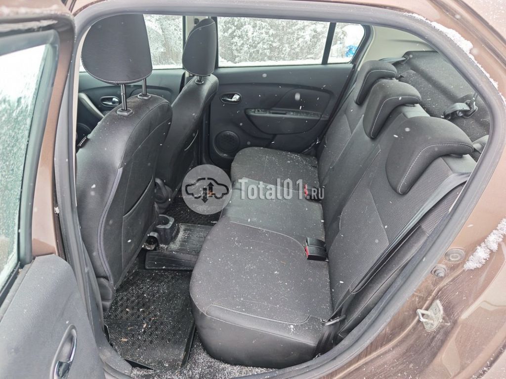Фото Renault Logan 236