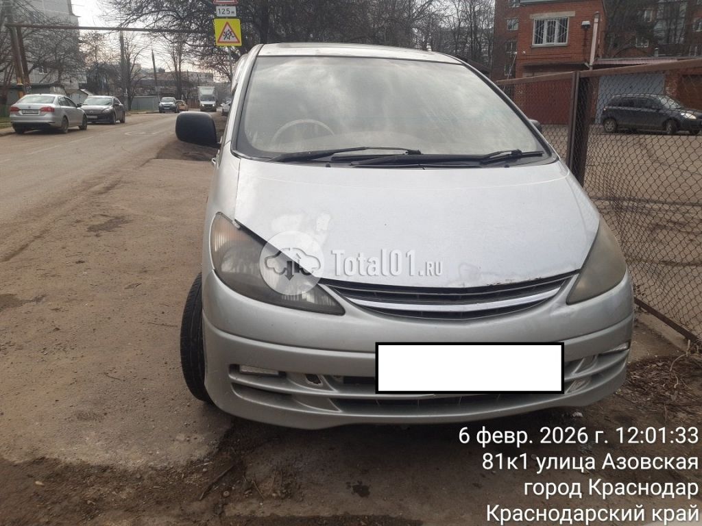 Фото Toyota Estima 2