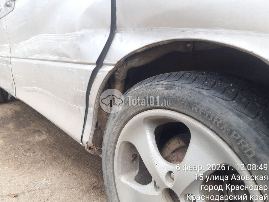 Фото Toyota Estima 48