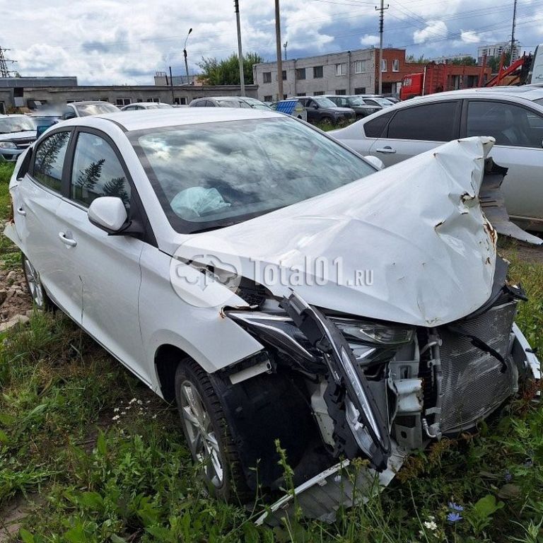 Фото Changan Alsvin 12