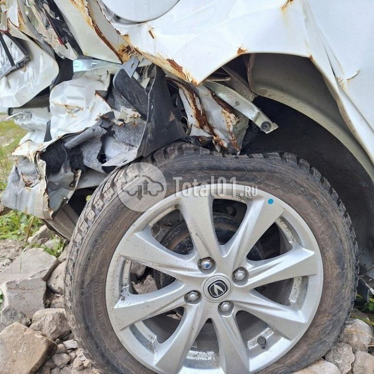 Фото Changan Alsvin 36