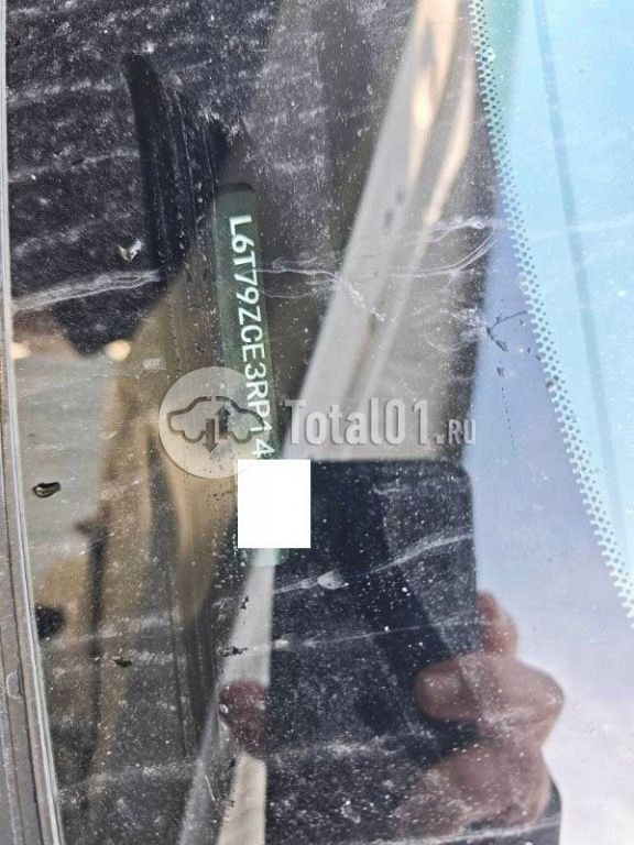 Фото Zeekr 001 10