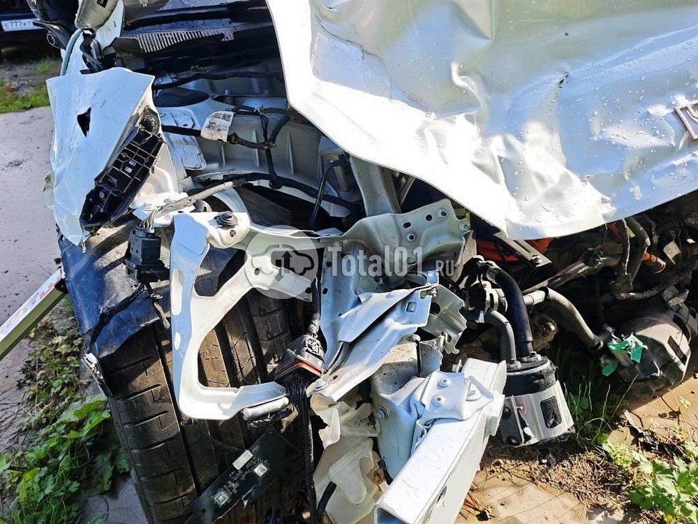 Фото Zeekr 001 48