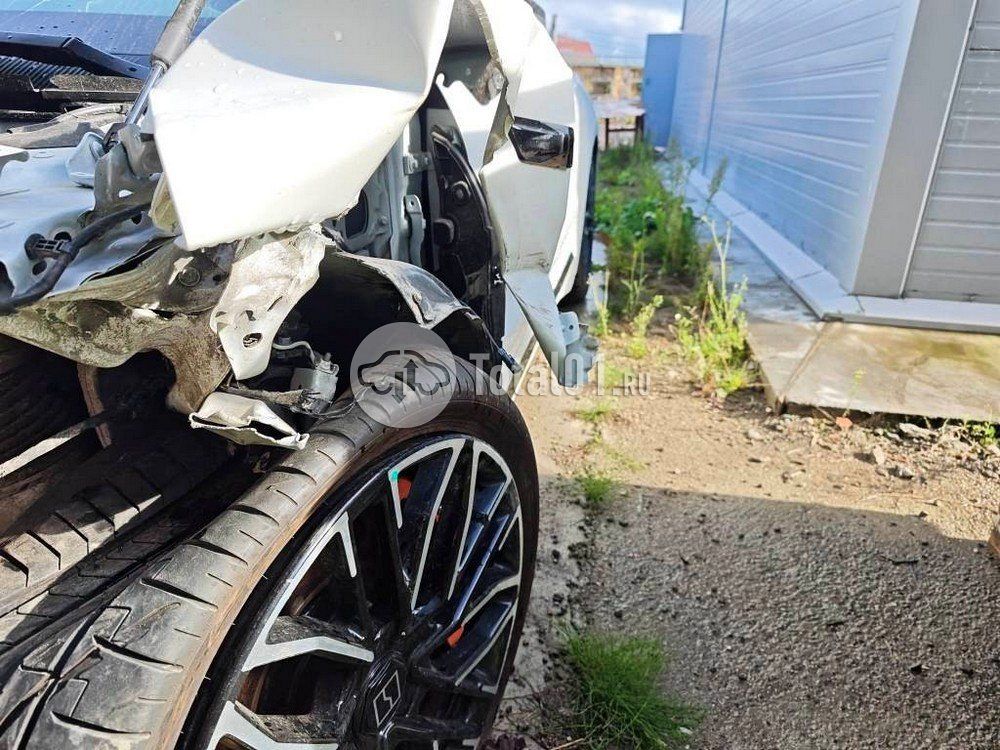 Фото Zeekr 001 54