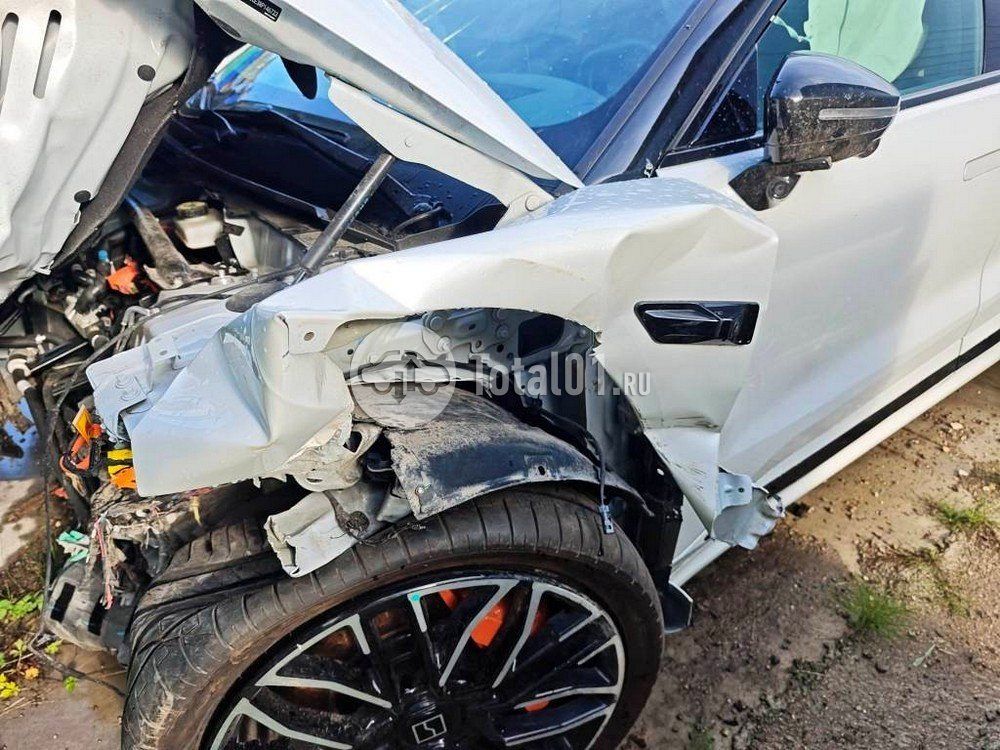 Фото Zeekr 001 64