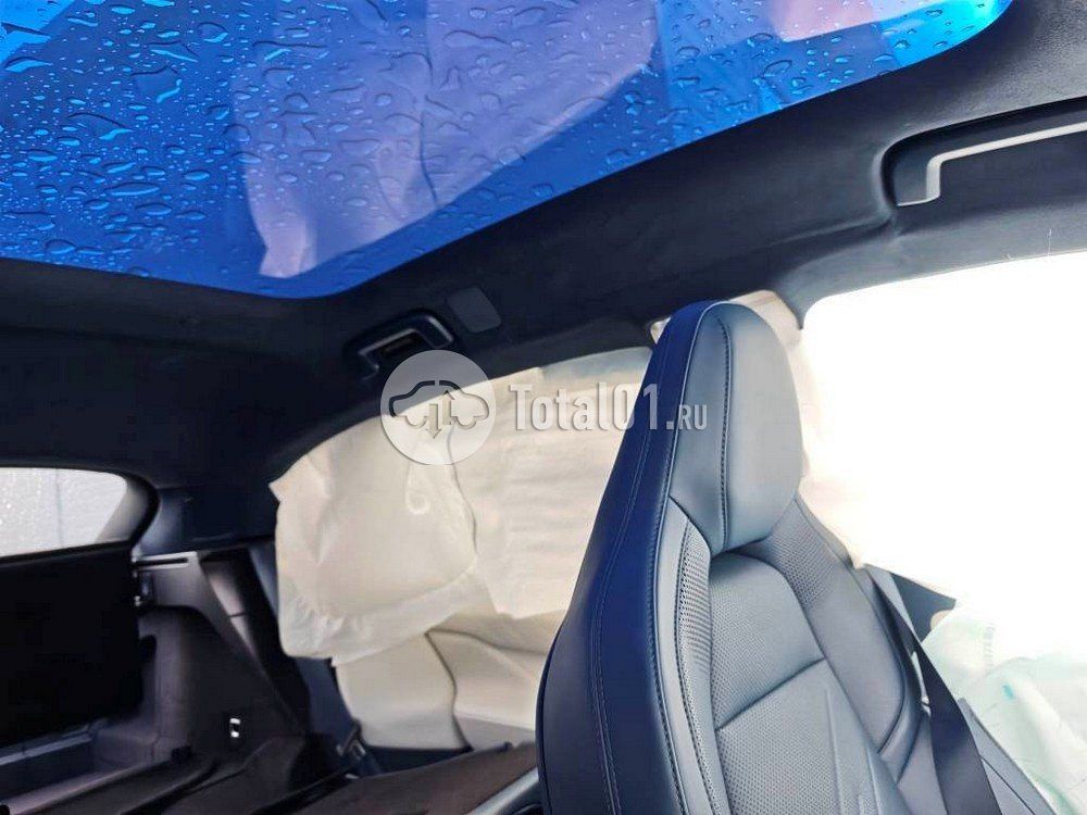 Фото Zeekr 001 112