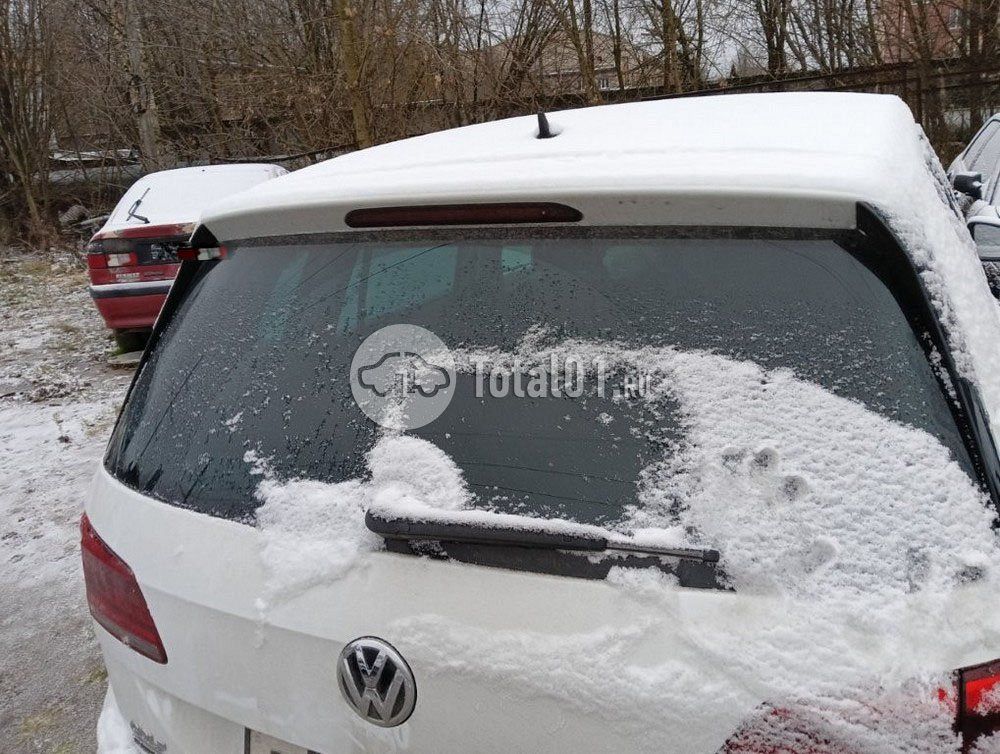 Фото Volkswagen Golf Sportsvan 34