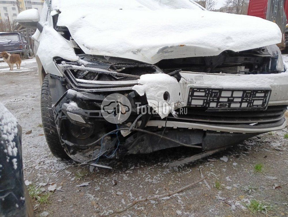 Фото Volkswagen Golf Sportsvan 64