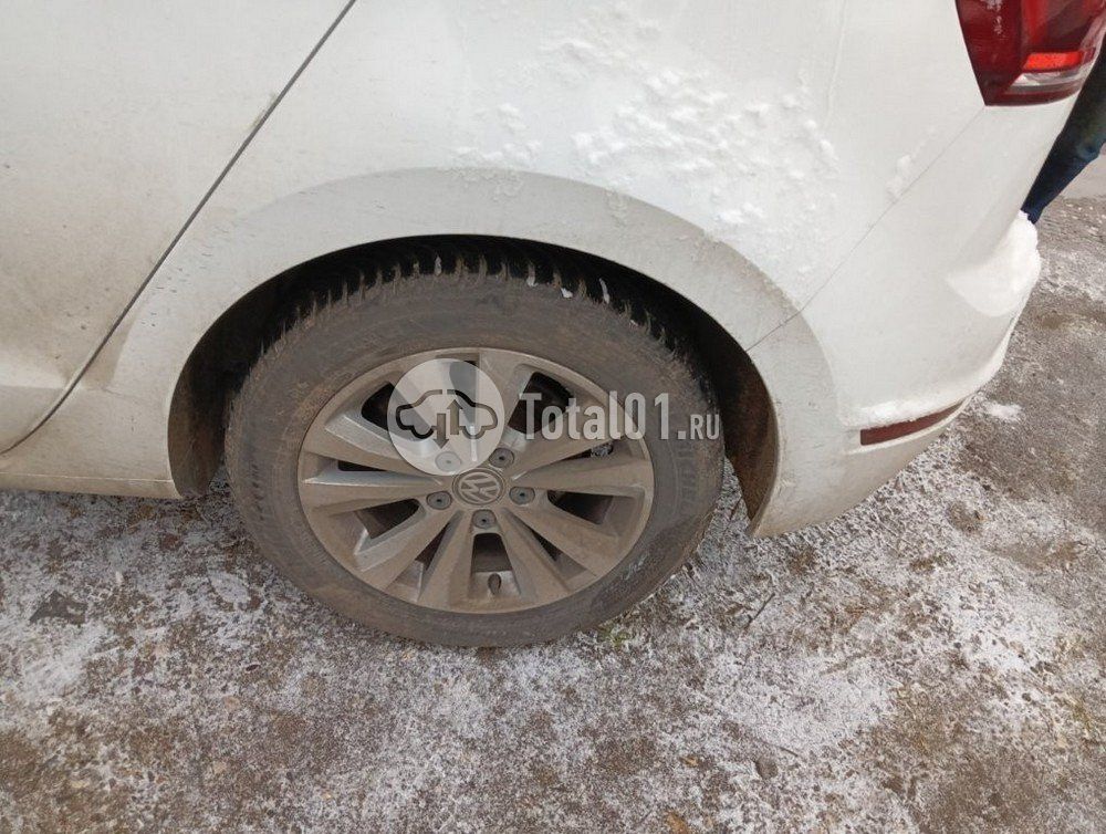 Фото Volkswagen Golf Sportsvan 94