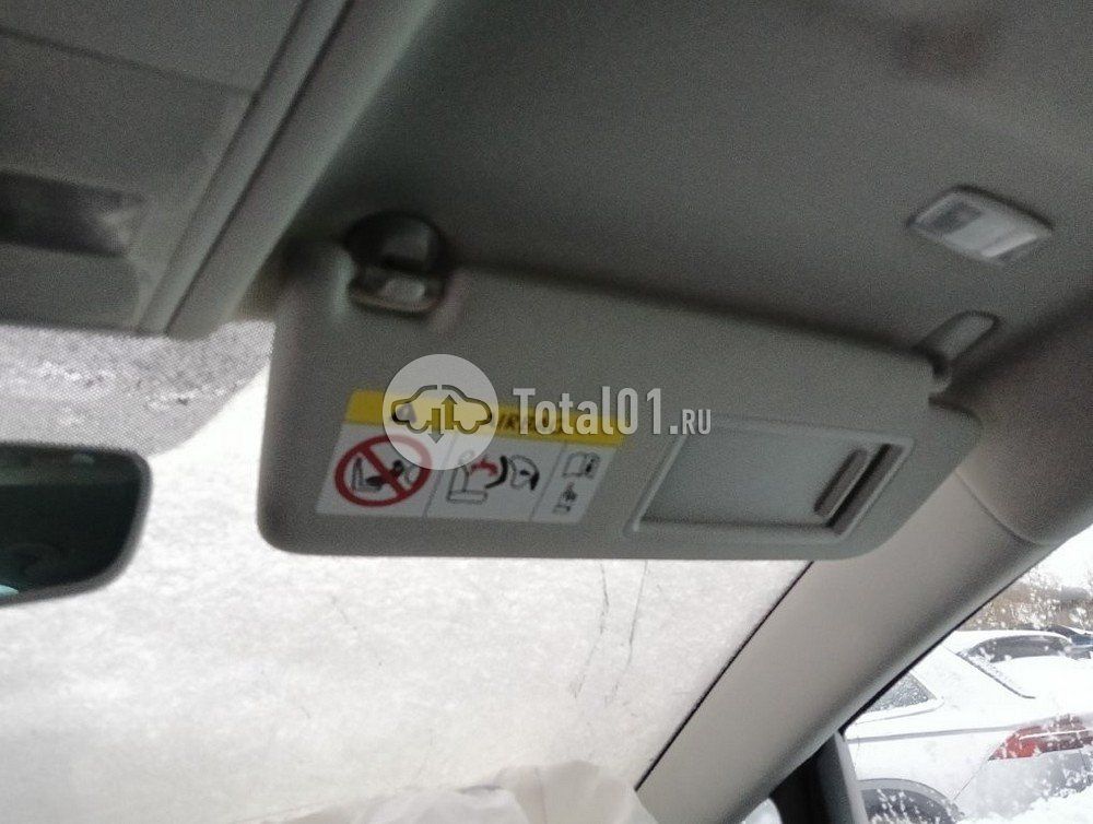 Фото Volkswagen Golf Sportsvan 160